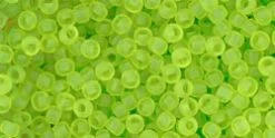 Cc4f - Perles De Rocaille Toho 11/0 Transparent Frosted Lime Green (10g)