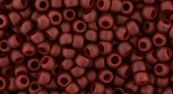 Cc2609F - Perles De Rocaille Toho 8/0 Semi Glazed Dark Red (10g)