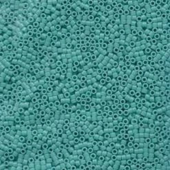 DB729 -11/0 Delica Bead Opaque TURQUOISE- 1,6mm - Hole : 0,8mm (5gr)